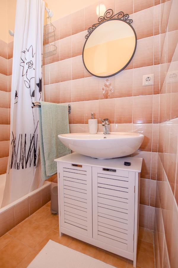 Apartments Kate Паг Экстерьер фото