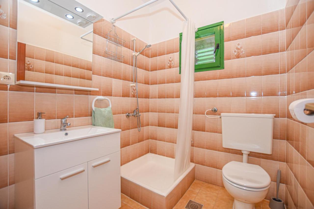 Apartments Kate Паг Экстерьер фото